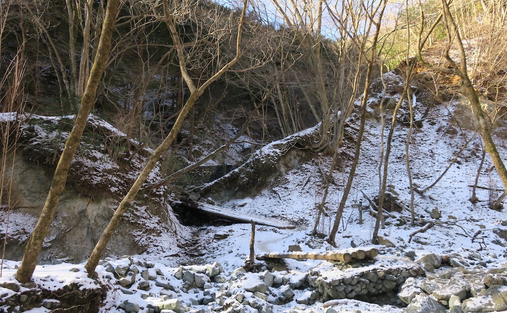 少しずづ雪がつもってくる.JPG 少しずづ雪がつもってくる