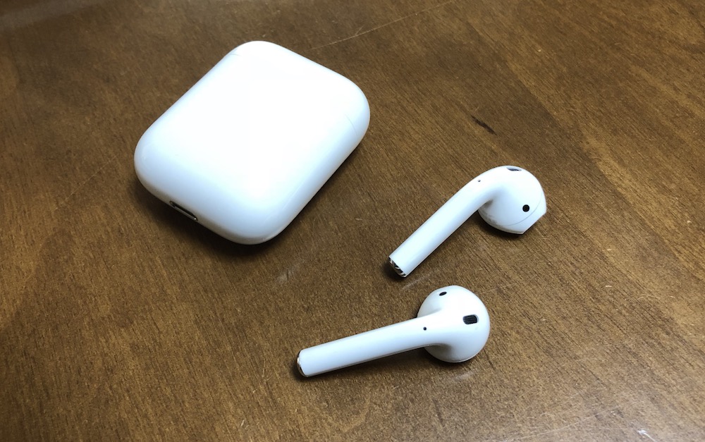 AirPods.JPG AirPods