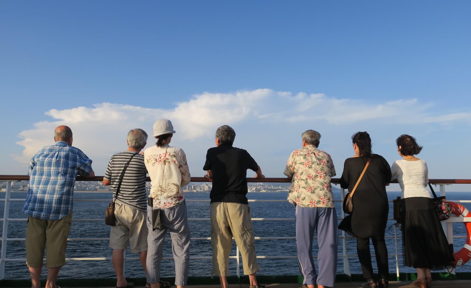 客層・年代層.jpg 客層 年代層